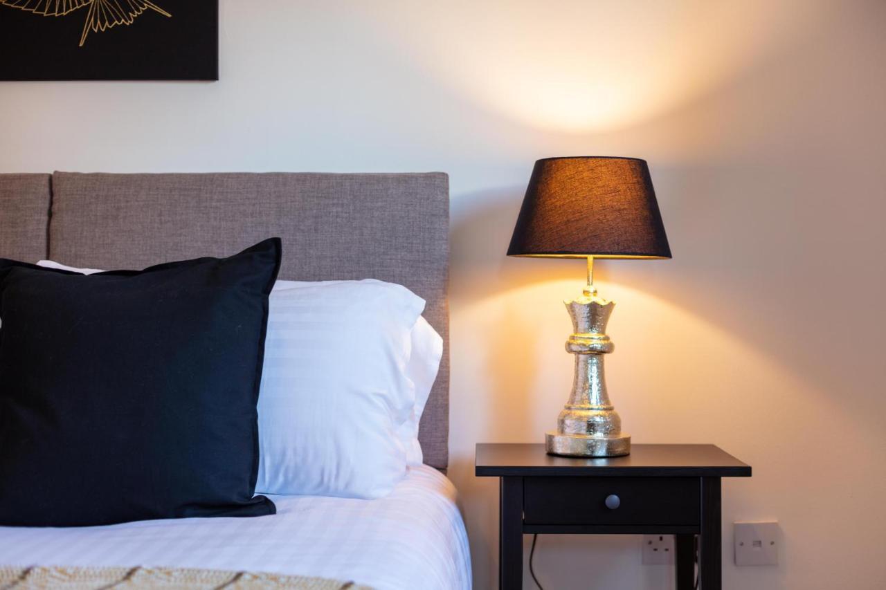 Walker Suite No53 - Donnini Apartments Κιλμάρνοκ Εξωτερικό φωτογραφία